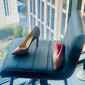 - Pigalle 100 Leather Pumps